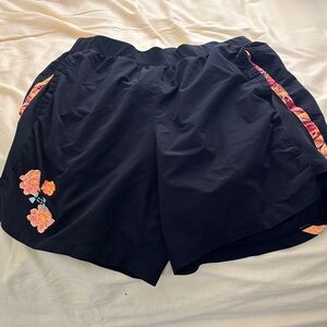 Under Armour Large Day of the Dead Día de Los Muertos Shorts Running